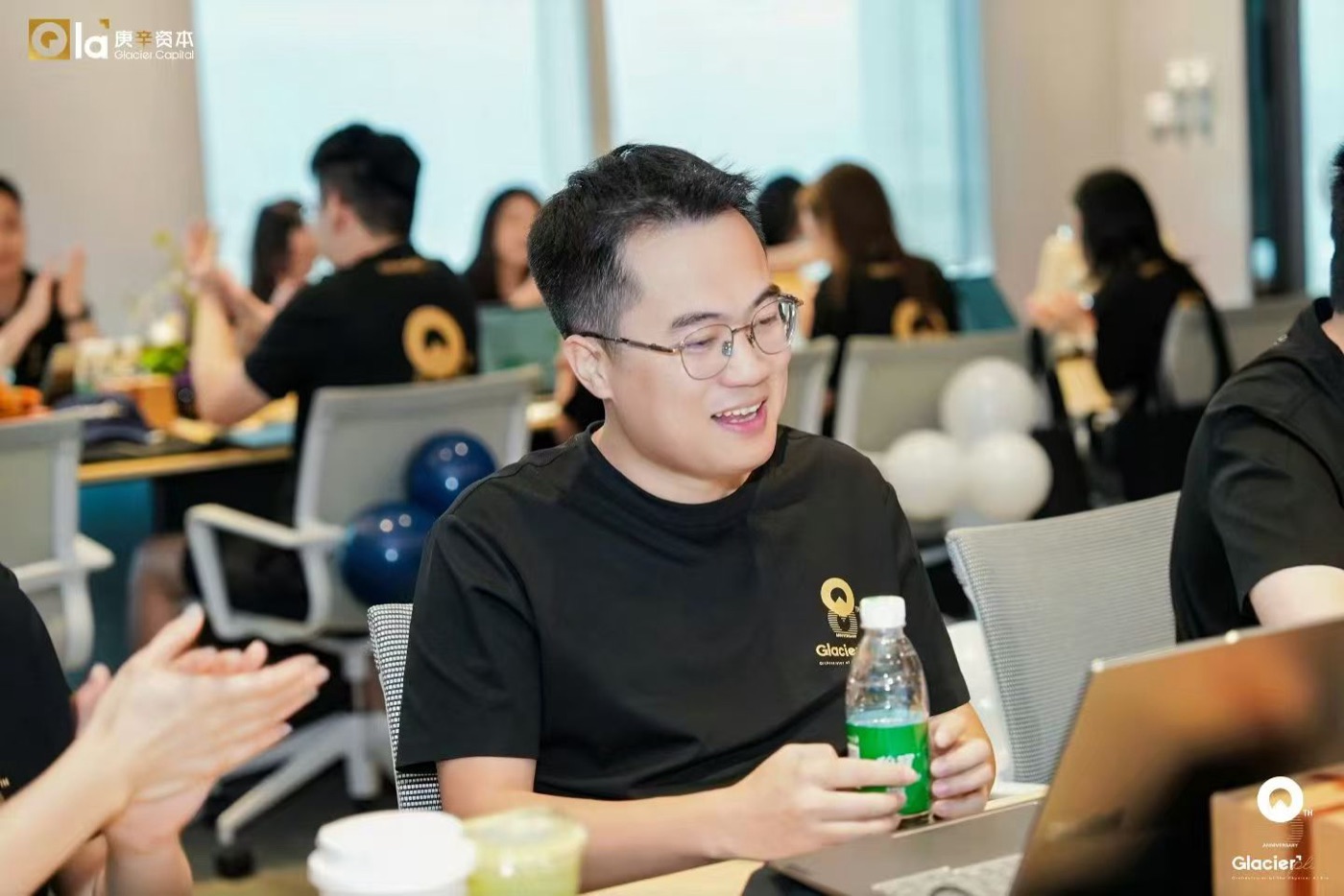 Mao Mingjun, a key promotion to Partner at Glacier Capital · At the eighth anniversary